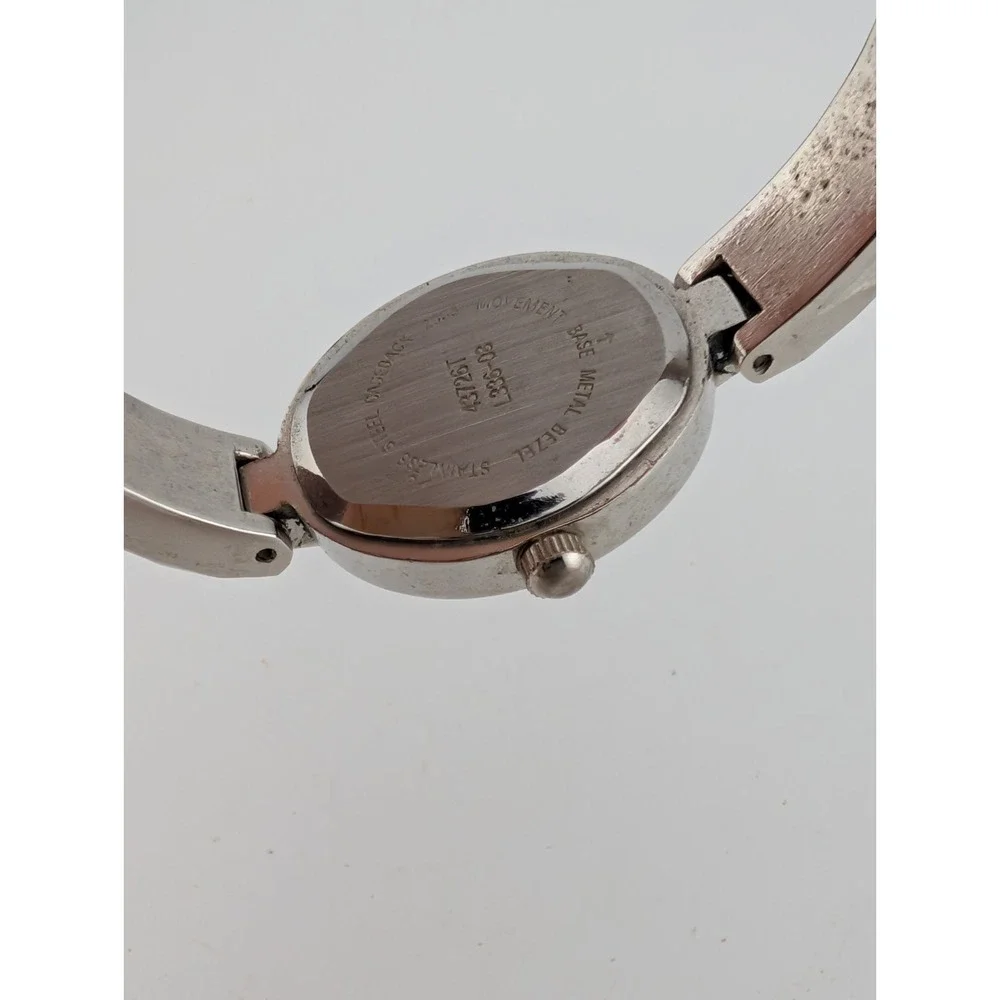 Women's Quartz Watch 20mm Case MOP Dial Silver 7.25